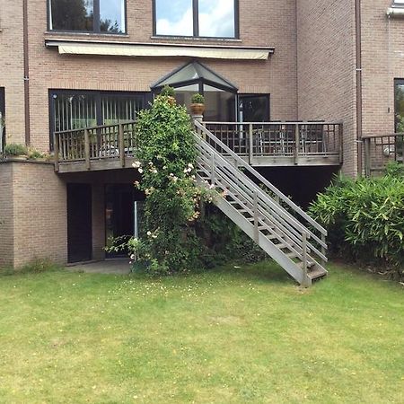 B&B Uccle Bagian luar foto