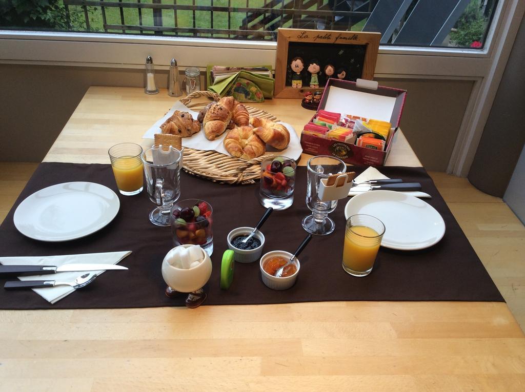 B&B Uccle Bagian luar foto